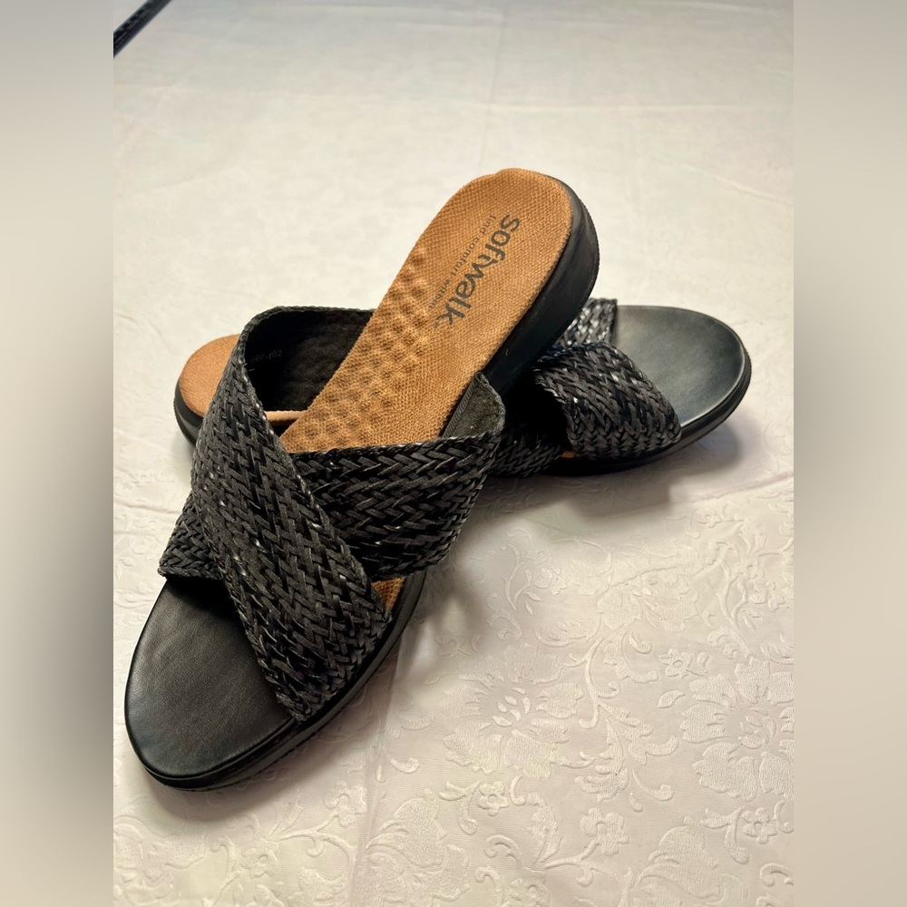 SoftWalk Women's Charcoal Woven Sandals - Picture 2 of 5